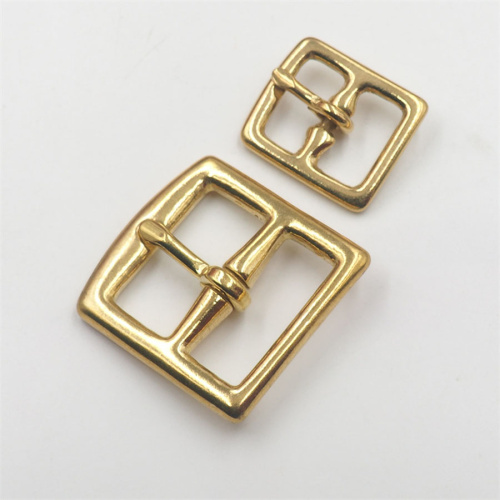 Пряжка 20-33 мм для путлищ Латунь Пряжка 20-33 мм для путлищ Латунь