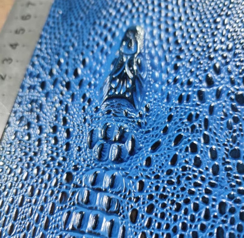 Кожа Крс в формате 18,5*10,5 см с тиснением голова крокодила фото 2