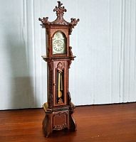 Часы напольные для кукольного домика Орех Миниатюра 1:12  - купить для кожевенного хобби