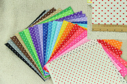 Фетр жесткий 1 мм 30х30 см принт Сердечки