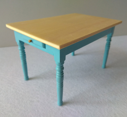 Стол для кукол голубой | Галерея фото | Pava.pro Стол для кукол голубой - фото товара