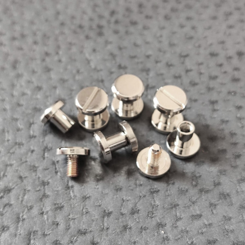 Винт ременной d=8 мм плоский Латунь под серебро Винт ременной d=8 мм плоский Латунь под серебро