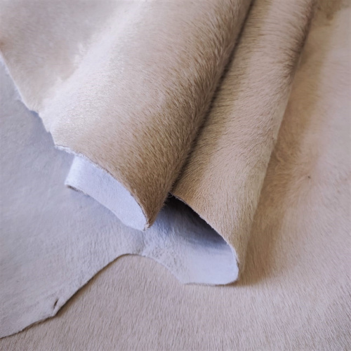 Кожа с ворсом (мех пони) 0,8-1.1 мм Бежевый Италия