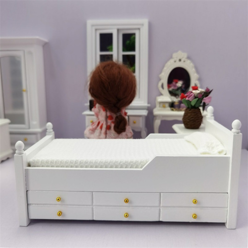 Кровать для кукол Белая с выдвижным ящиком  M1018-WH - фото товара фото 3