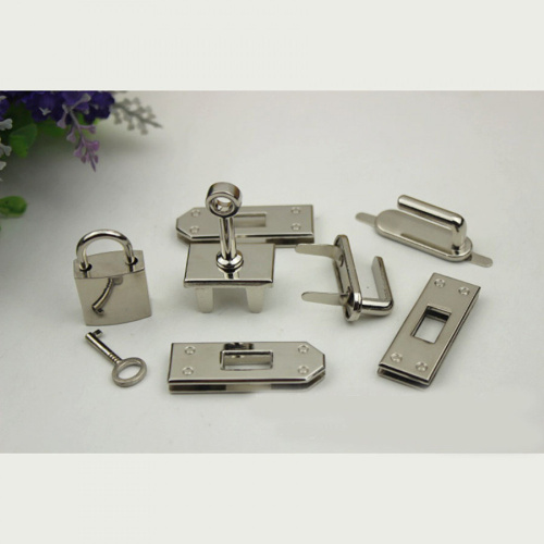 Комплект фурнитуры c замочком для сумок фото 9 Комплект фурнитуры c замочком для сумок фото 9